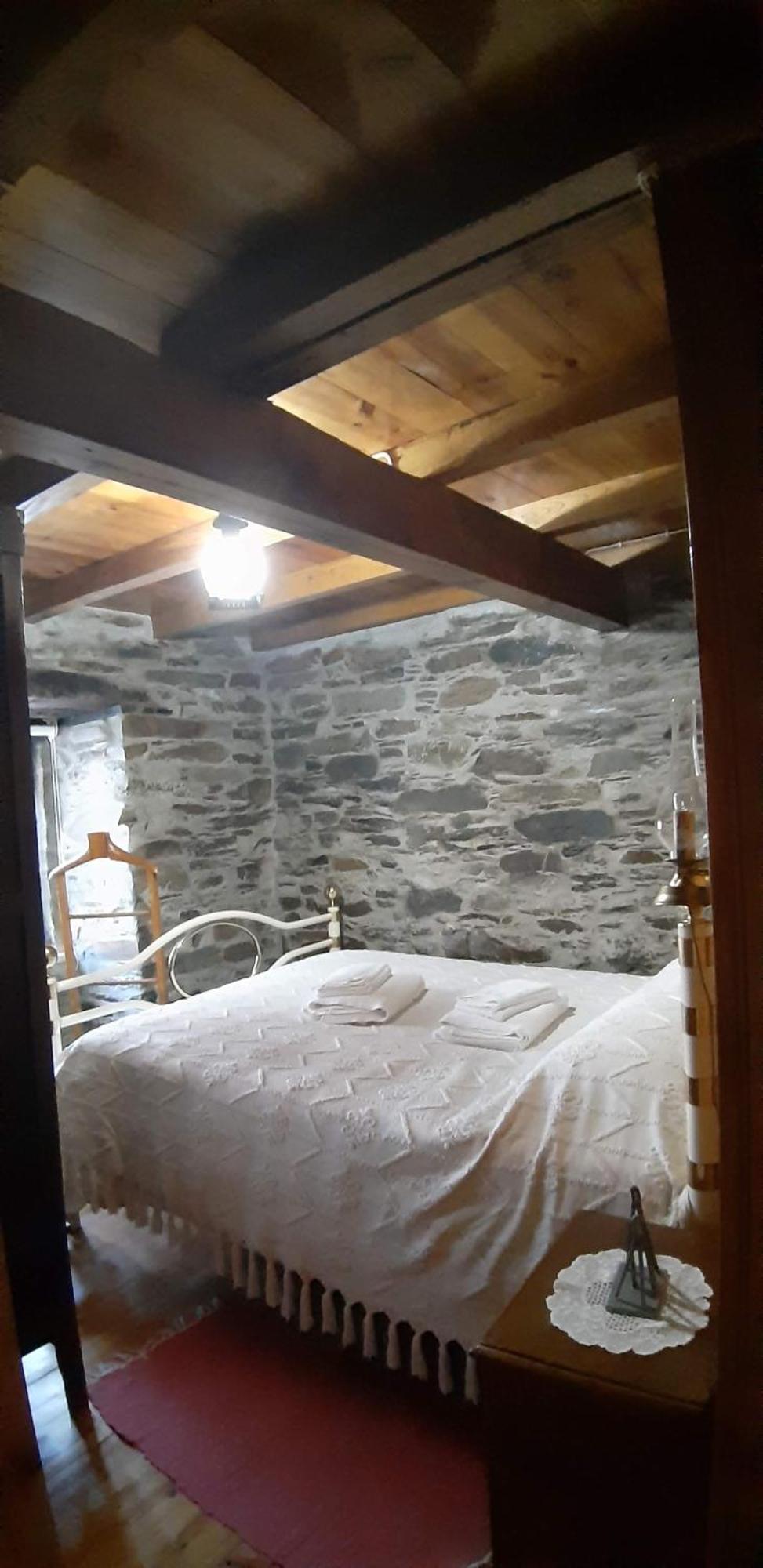 Вилла Casa Do Loureiro Арганил Экстерьер фото